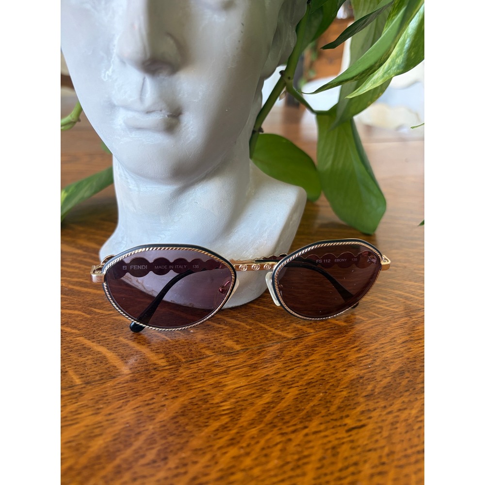 Fendi FS 112 Ebony Zodiac Coin Sunglasses Gold Tone Made in Italy Vintage 135mm